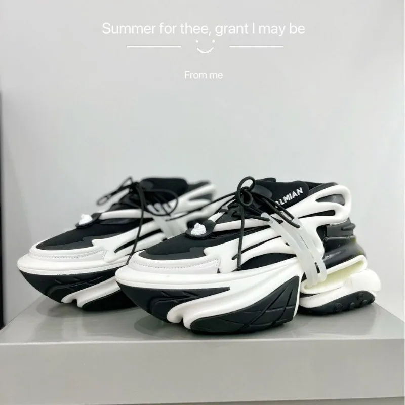 Men Shoes Vs Women - ユニセックス 2026 ランニングシューズ 通気性 厚底 スポーツスニーカー