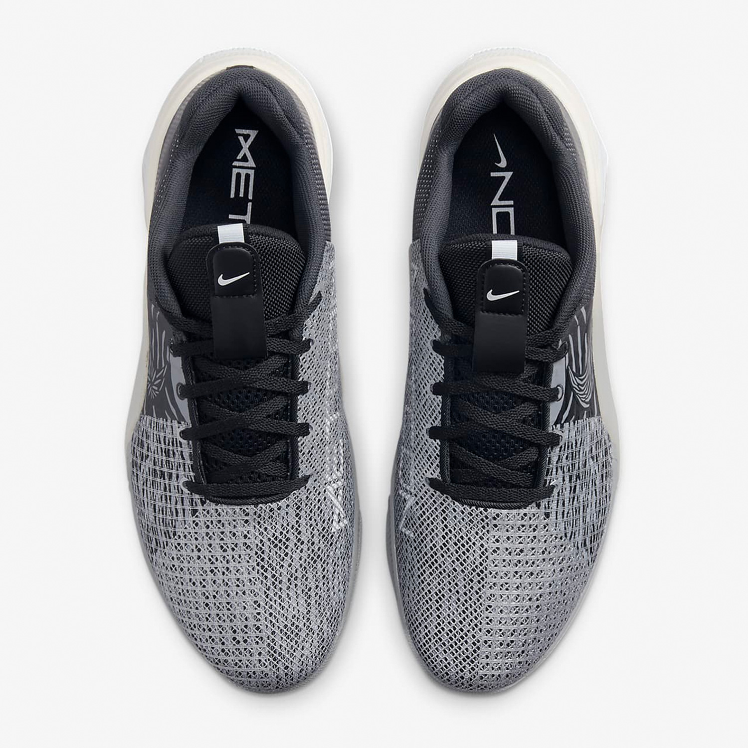 本物のナイキ METCON 8 メンズ クッション性トレーニ - Men Shoes Nike のレビューと価格