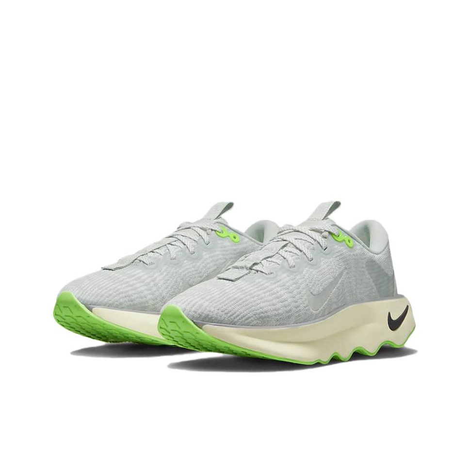 ナイキ モティバ コンフォート ロートップ ウォーキングシュ - Men'S Shoes Low Top のレビューと価格