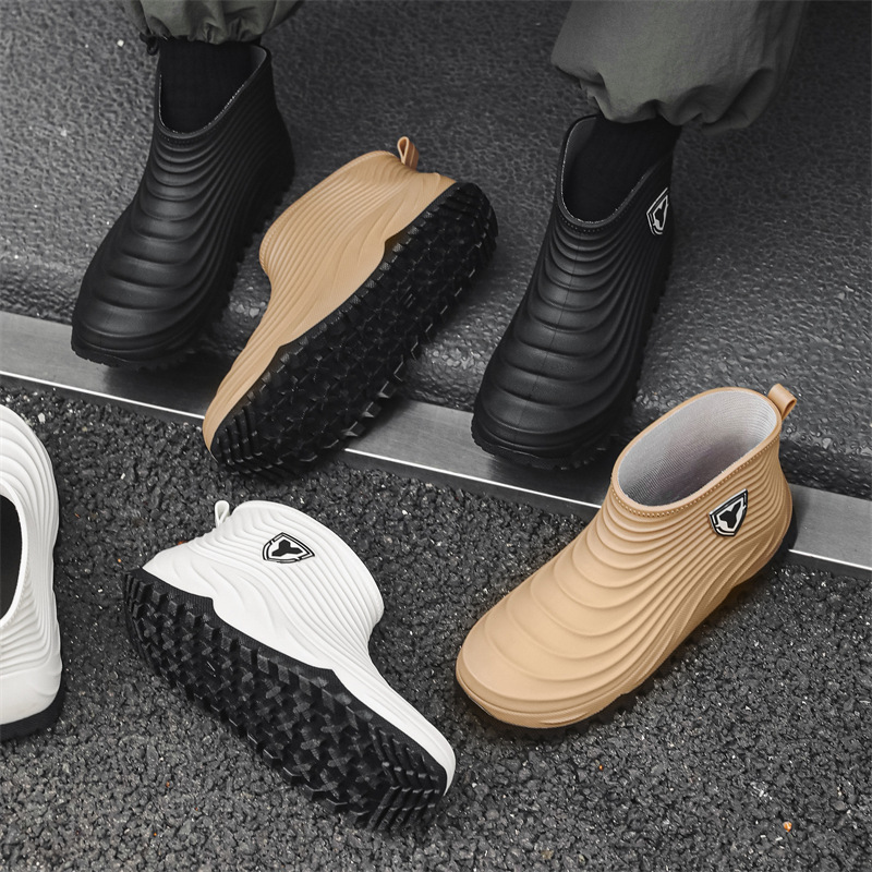 メンズレインシューズファッション防水滑り止めレインブーツ冬シ - Men'S Shoes Water Resistant のレビューと価格