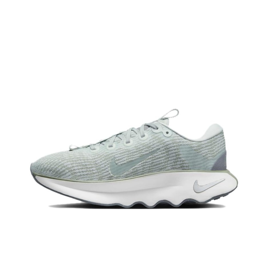 ナイキ モティバ ロートップ ウォーキングシューズ レディー - Men Shoes Nike のレビューと価格