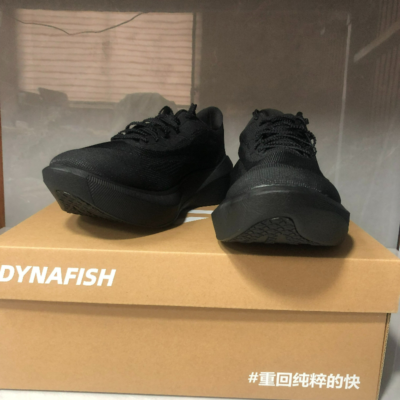 プロのランニングシューズ男性女性用高級ブランドトレーニングシ - Men Shoes Vs Women のレビューと価格