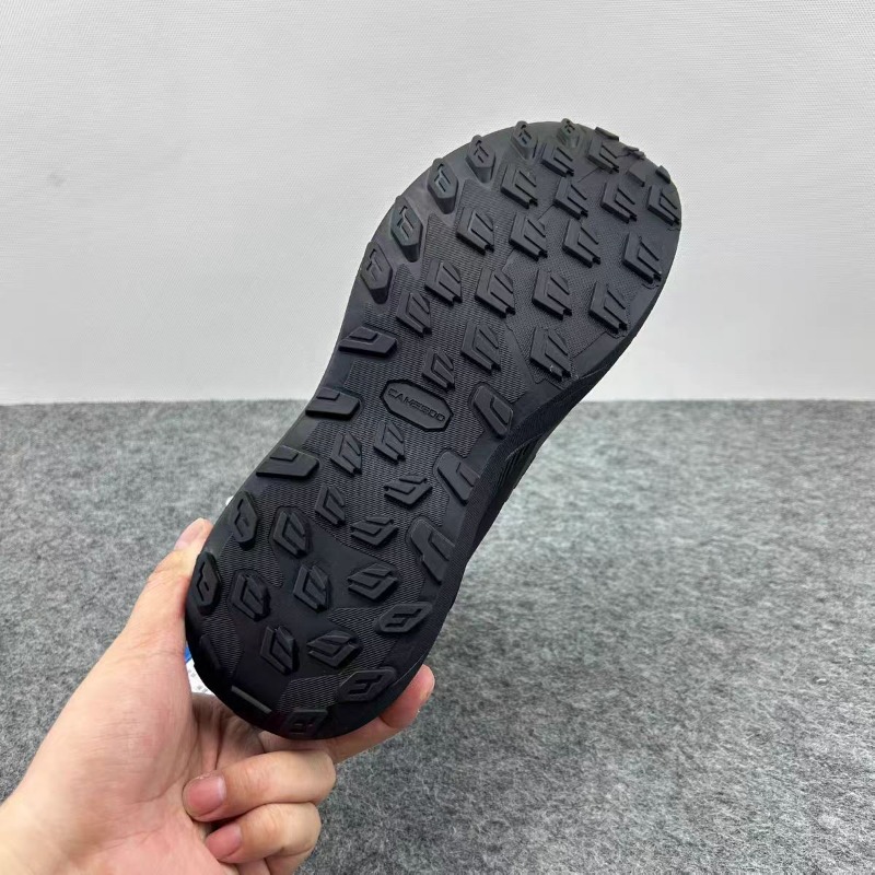 2026年新作 ハイキングシューズ メンズ レディース ブラ - Men Shoes Vs Women のレビューと価格