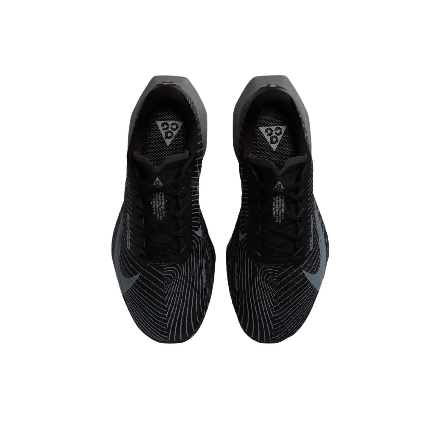 ナイキ ACG ウルトラフライ トレイルランニングシューズ  - Men Shoes Nike のレビューと価格